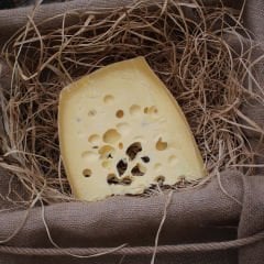 Gravyer peyniri 500 Gr